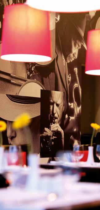 STEAK CORNER BY JAZZ BAR Jazz Bar zaprasza na szybki business lunch i jest równocześnie najnowszą w