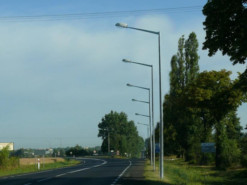 Rozbudowa oświetlenia drogowego Rozbudowa istniejących obwodów oświetleniowych poprzez