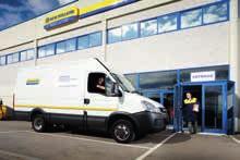 07 CNH Industrial Parts & Service We wszystkich autoryzowanych salonach sprzedaży New Holland dostępna jest pełen asortyment części, co przekłada się na szybką