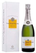 VEUVE CLICQUOT DEMI-SEC VEUVE CLICQUOT RICH VEUVE CLICQUOT ROSE SCREAM YOUR LOVE 149,00 zł 159,00 zł