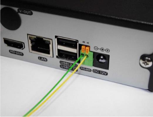 2.3.5 Pozostałe wejścia/wyjścia dwa wejścia usb 2.