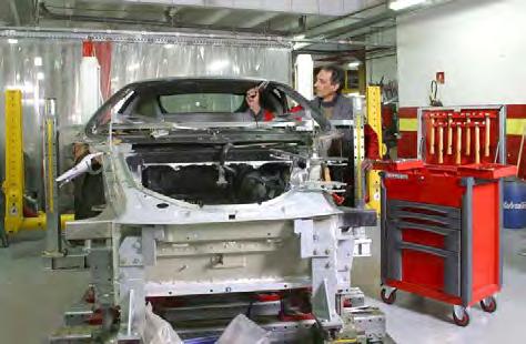 Karoseria Formowanie Motoryzacja 19 FORMOWANIE SKUTECZNE PRZECHOWYWANIE +