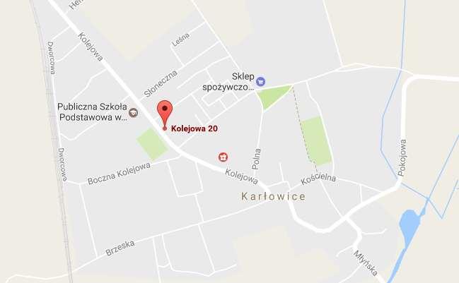 Lokalizacja i dostępność komunikacyjna: Nieruchomość położona jest w Karłowicach, obręb ewidencyjny 0125, Karłowice przy ul. Kolejowej 20 zlokalizowany jest w strefie centralnej wsi Karłowice.