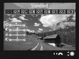 k Filmowanie Do fotografowania seryjnego podczas nagrywania filmu zaleca się używanie szybkiej karty CF zgodnej ze standardem UDMA.