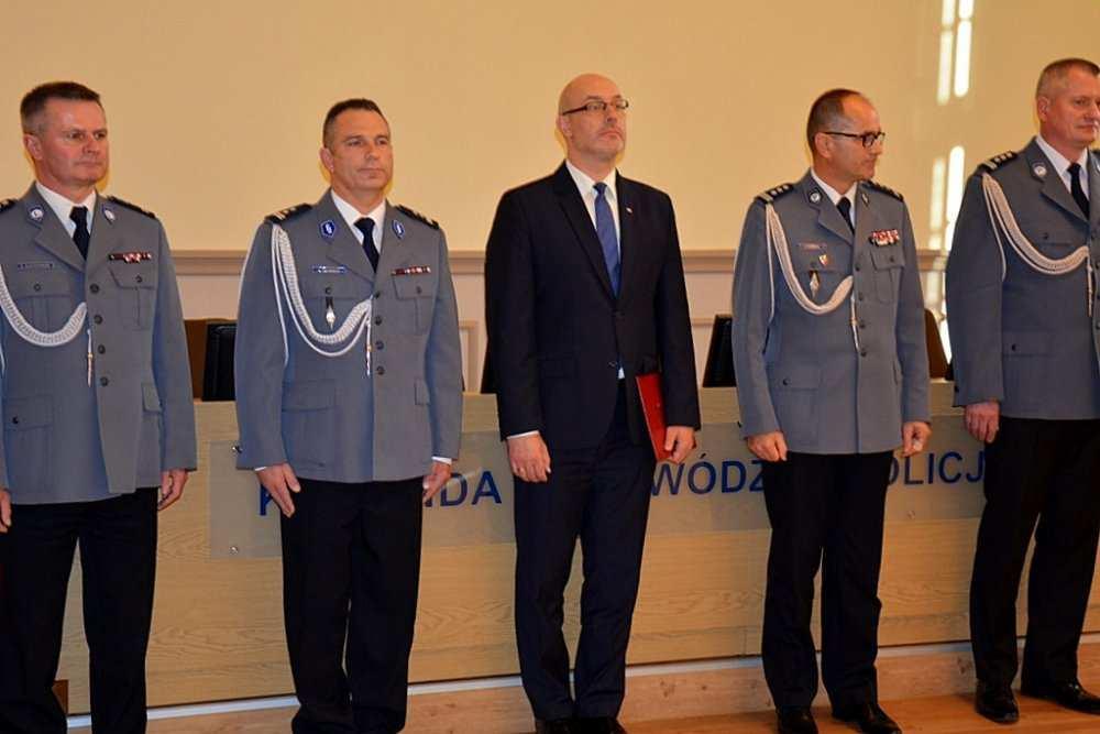 dr Jarosław Szymczyk powołał na stanowisko Zastępcy Komendanta Wojewódzkiego Policji w Opolu mł. insp. Adama Tychowicza.