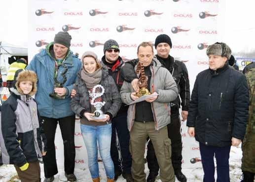 12 RZGÓW NASZA GMINA Miesięcznik Rady Miejskiej w Rzgowie luty 2016 Wyścigi wraków w Babichach Parszywa Wrak Race: Hawaje XII, to kolejna edycja wyścigów wraków, która odbyła się 24 stycznia na