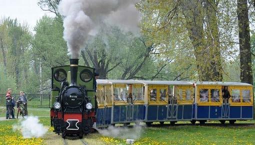 DLACZEGO WARTO? Nowe ZOO to duży obiekt, który zapewnia zwierzętom swobodę w ich zachowaniu.