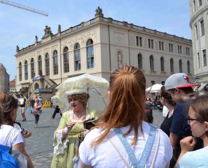Adam Bernard Mickiewicz urodzony 24 grudnia 1798 na Litwie, zmarł 26 listopada 1855 roku w Konstantynopolu.