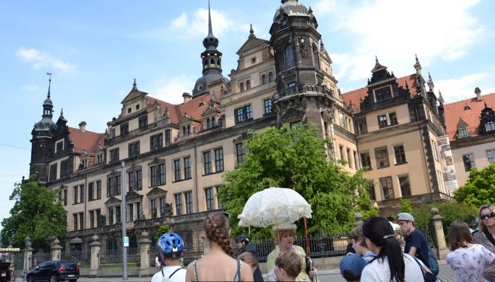 Rezydencja Wettynów w Dreźnie zamek rezydencjonalny książąt Saksonii.