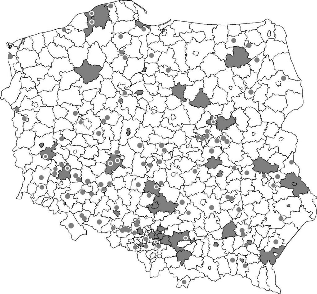 Programy polityki zdrowotnej bez tajemnic 11 Zobrazowanie to zostało ujęte na poniżej zamieszczonej mapie. Mapa 1.