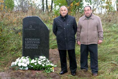 Portretai 2008 m. balandis rugsėjis 5 Paminklas Vytautui ir Žalgirio mūšiui atminti... Viena iš didžiausių Motiejaus svajonių - pastatyti paminklą LDK valdovui Vytautui Didžiąjam Raižių kaime.