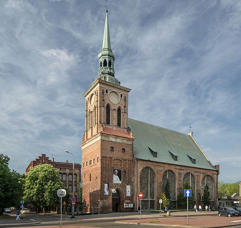 6 ❸ Dziłki, n których zkłdno ogrody, były wąskie i długie, stąd nzw Długie Ogrody, któr po rz pierwszy pojwił się w 1443 roku. W 1382 roku ogrodów było tu 10, w 1415 ż 115.
