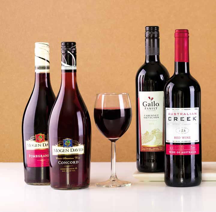 Czerwone wina DO KOLACJI Jeśli planujemy posiłek we włoskim stylu, polecamy wina czerwone młode i owocowe, bez nadmiaru tanin, np. merlot te nie zdominują potrawy.