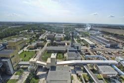 LUBELSKI WĘGIEL BOGDANKA SA 13 Potencjał produkcyjny LW Bogdanka SA Obszar górniczy eksploatowany przez LW Bogdanka SA podzielony jest na