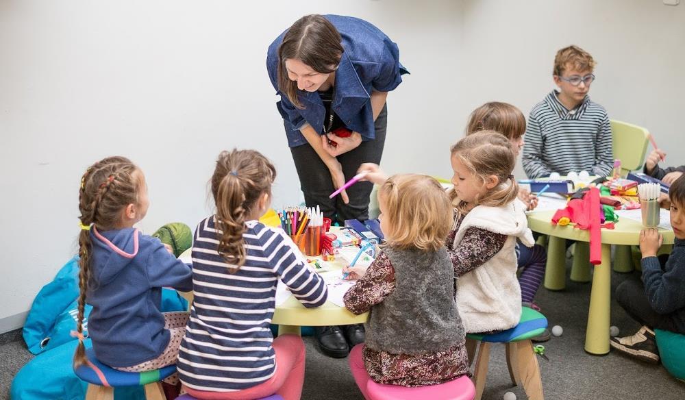 Edukreacja. Spotkania dzieci z dizajnem to przestrzeń edukacyjnej zabawy dla najmłodszych odbiorców Łódź Design Festival.