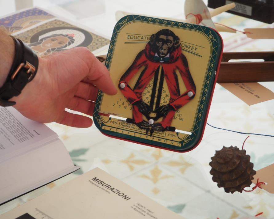 MYSTERY THINGS MUSEUM Kolekcja obiektów ciekawych i pięknych, ale takich których funkcję bardzo trudno
