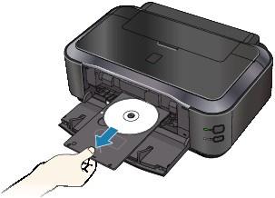 Instalowanie/wyjmowanie podajnika dysku CD-R Strona 320 z 455 Wyjmowanie podajnika dysku CD-R 1. Wyciągnij podajnik dysku CD-R. 2. Zamknij pokrywę wewnętrzną.
