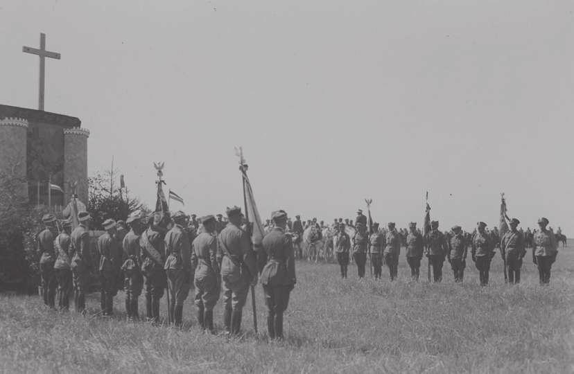 FOTOGRAFIA szer (inspektor armii), gen. bryg. Władysław Bończa-Uzdowski (dowódca 28 Dywizji Piechoty). Stan bardzo dobry. N.