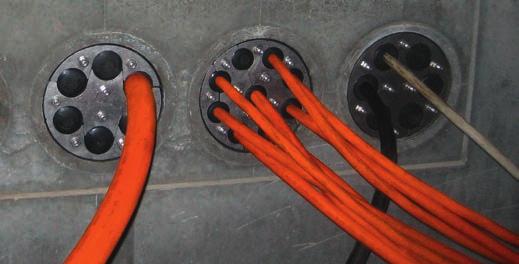 150-SG uszczelnione kable w odwiercie w ścianie betonowej HRD 150-SG 6/8-35 indywidualne dopasowanie wkładu