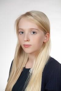 Anna Wojnarska absolwentka klasy IIIc, klasa matematycznofizyczna, średnia 4,82, zachowanie wzorowe, finalistka XIV Podkarpackiego Konkursu Matematycznego im Fr.