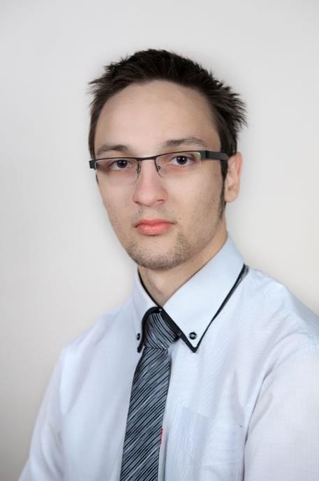 Radosław Różycki absolwent klasy IIIc, klasa matematycznoinformatyczna, średnia - 5,12, zachowanie wzorowe, 100%