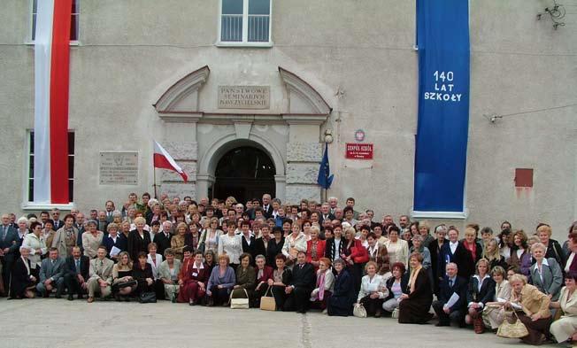 Uczestnicy XIV Zjazdu absolwentów 11 czerwca 2005 r.