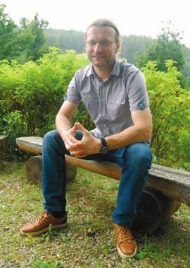 38 Nr 26, 1 lipca 2014 Imię i nazwisko: Tomasz Glądała Zajęcie: elektronik, dyrektor drukarni w strefie ekonomicznej w Wykrotach.