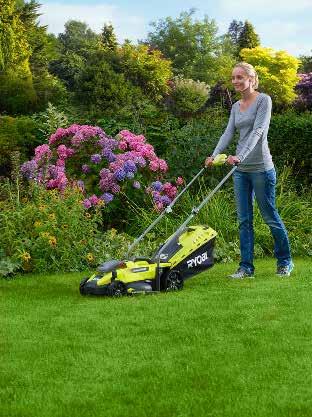 Skorzystaj z naszych porad które pomogą poprawić kondycję trawnika Name: RAC400 Product Code: 5132002275 Rada! Prawidłowe koszenie zwiększa gęstość trawy, co z kolei ogranicza rozrost chwastów.