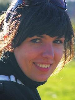 artykuły Mgr Joanna Brzeszcz absolwentka Wydziału Chemii Uniwersytetu Jagiellońskiego. Specjalizacja: chemia biologiczna, synteza organiczna.