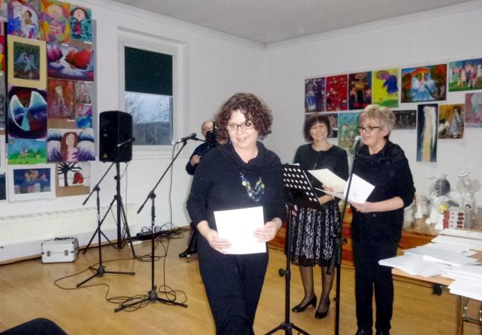 Andrzej Marian Bartczak wykładowca Akademii Sztuk Pięknych w Łodzi, Beata Maria Orlikowska - artysta plastyk z Koszalina i Zoﬁa Braciszewska