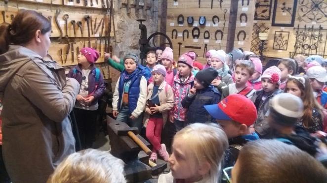 W Wojciechowie funkcjonuje jedyne w Polsce Muzeum Kowalstwa, rzesze turystów odwiedzają 90 letnią kuźnię, działa tu również Stowarzyszenie Kowali Polskich.