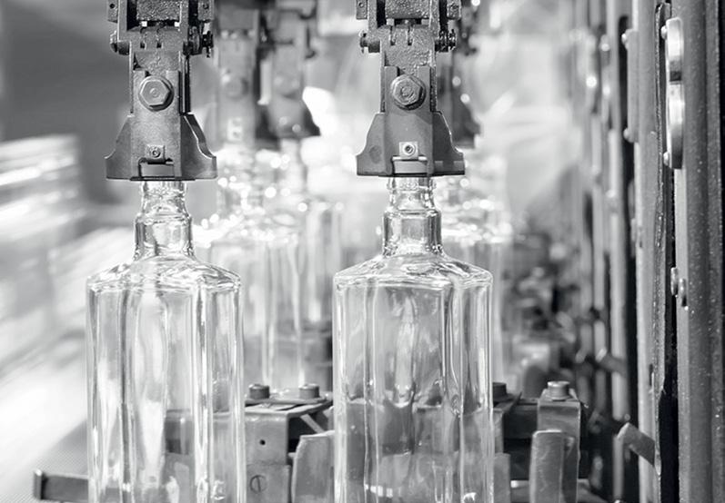 Nasze możliwości FOB-Glass oferuje opakowania szklane w wielu wzorach, rozmiarach oraz kolorach z roku na rok dostarczając coraz większe ilości butelek oraz słoi na rynek.