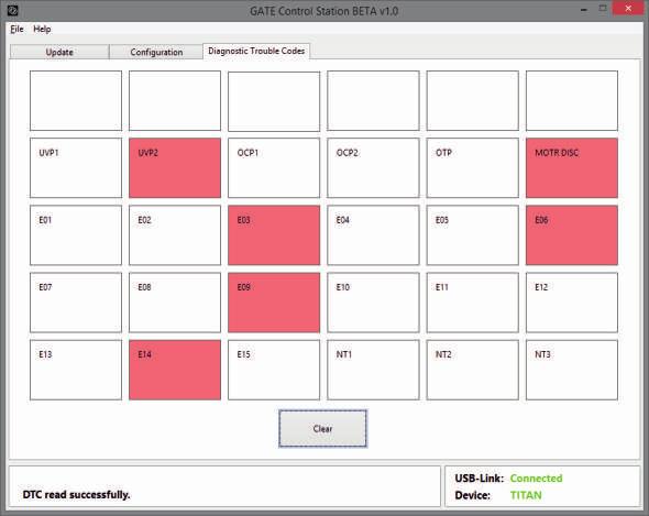 4.5 Odczyt błędów i ostrzeżeń W zakładce Diagnostic Trouble Codes możesz odczytać kody błędów (DTC) modułu TITAN. Każdy błąd lub ostrzeżenie automatycznie podświetlane jest na czerwono (np.