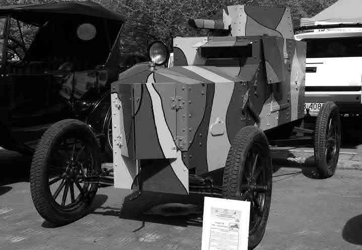 Przemysł samochodowy w Polsce do 1939 r. jektował inż. Stanisław Panczakiewicz. Produkcja seryjna samochodu ruszyła w 1929 r. i trwała do 1931 r. Prawdopodobnie łącznie wykonano około 800 sztuk.