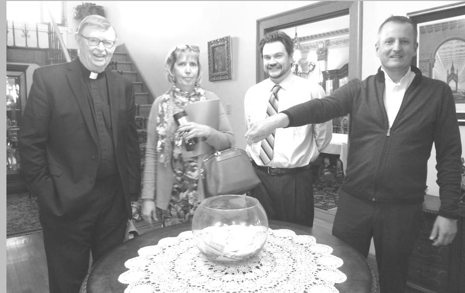 1, 2015: All Saints Collection And the Winners were! Vickey & Karl Sielski # 129 They were the latest winners in the Our Lady of Mt. Carmel Club. On Oct.