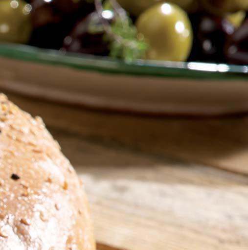 Chlebek pita 325 g x 44 szt. oliwa z oliwek Do posmarowania: sól Dekoracja: czarny sezam lub siemi lniane sezam 0,25 kg ok.