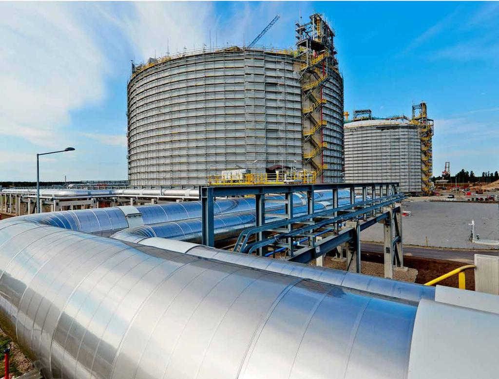 TERMINAL LNG ŚWINOUJŚCIE 2012-2014 Gazoport to inwestycja o strategicznym znaczeniu z punktu widzenia bezpieczeństwa