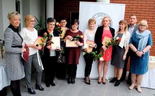 Uroczystość Naszego Święta w Szpitalach Tczewskich W dniu 8 maja 2017 roku odbyła się na terenie placówki medycznej szpitala w Tczewie uroczystość wręczenia odznaczeń,,złotych Czepków i Dyplomów