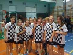 SKRÓT WYDARZEŃ SPORTOWYCH Sport to bardzo ważna dziedzina życia. Rozwija on nie tylko nasze mięśnie, ale uczy współdziałania w zespole i zdrowej rywalizacji.