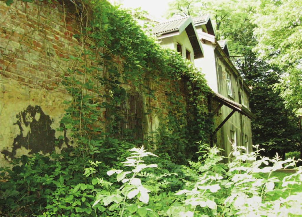 2. Rola architekta krajobrazu w kształtowaniu i ochronie środowiska naturalnego... 73 dla studentów jest to, że ich pomysły i rozwiązania pokazane w projektach brane są pod uwagę 56. Ilustracja 12.