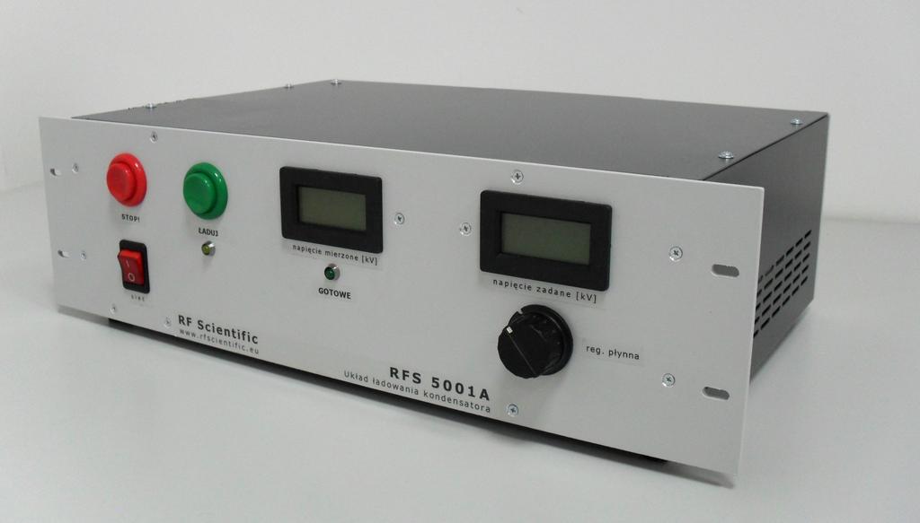 Instrukcja obsługi (wersja 2) Układ kondensatora - typ RFS5001A Szczegóły produktu Układ kondensatora typu RFS5001A jest wysokosprawnym zasilaczem ładującym dołączony kondensator do zadanego