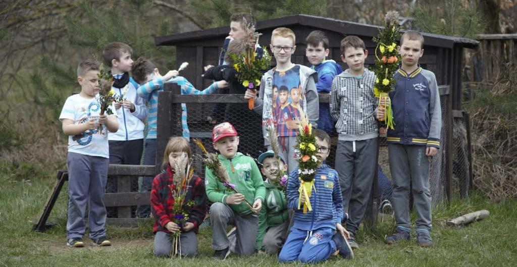 NA TROPIE WIELKANOCNEGO ZAJĄCZKA Na Tropie Wielkanocnego Zajączka to sprogram, dzięki któremu dzieci poznają bliżej tradycje Świąt Wielkanocnych, nauczą się malowania jajek tradycyjnymi metodami czy