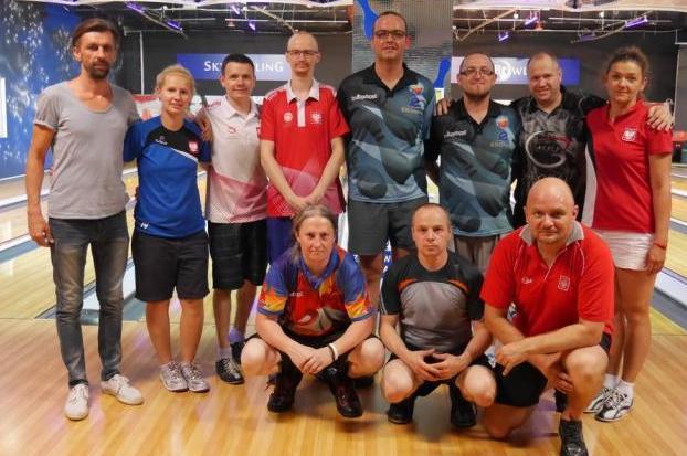 Trener kadry był Tomasz Janicki. Stoją od lewej: Marta Zalewska (3), Łukasz Michalik (4), Grzegorz Dusza (6). Kleczą od lewej: Tomasz Janicki. 39.