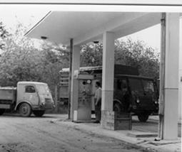 Historia CNG -Włochy, Rosja prekursorzy, - Polska (>2000 samochodów) lata 50 ubiegłego wieku,