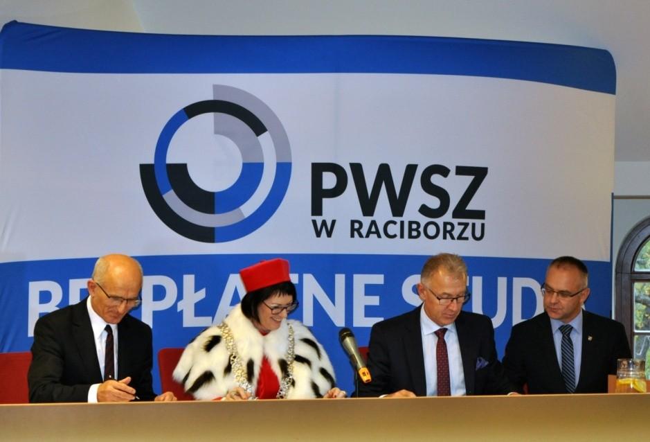 o współpracy na