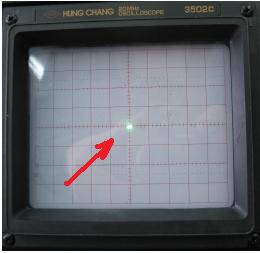 Podłączyć rzewodem koncentrycznym generator sygnałów do ierwszego kanału oscyloskou (rys.2).