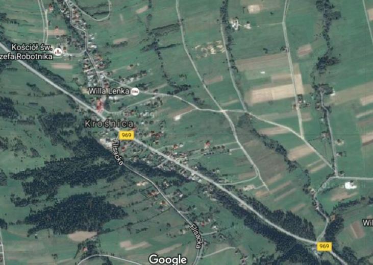 charakteryzuje się największymi deficytami na obszarze zdegradowanym: sołectwo Krośnica, na którym się znajduje, ale także stwarza realną możliwość kreowania pozytywnych zmian, które wpłyną zarówno