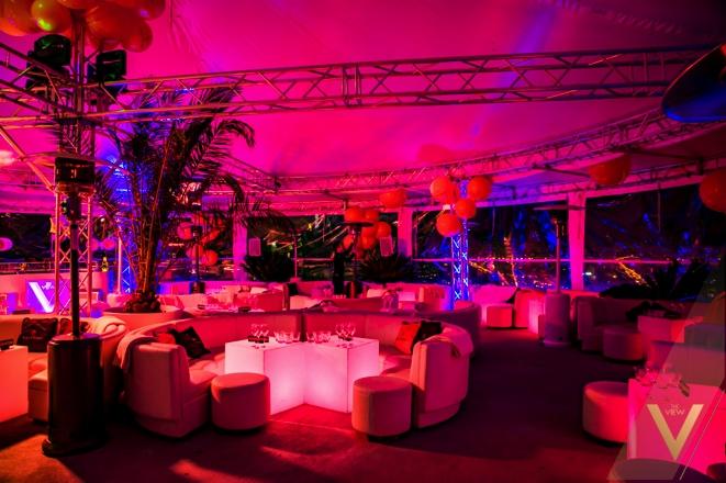 490 PLN Wartość loży: 2380 PLN Nasza cena: 2100 PLN Loża 6 os.