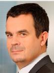 ARTUR KAŹMIERCZAK Współwłaściciel Grupy Mzuri, Prezes Zarządu Mzuri Investments i Mzuri CFI, Członek Rady Nadzorczej Mzuri Współwłaściciel Grupy Mzuri, Prezes zarządu Mzuri Investments i Mzuri CFI,