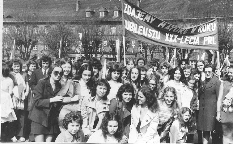w których uczestniczyła